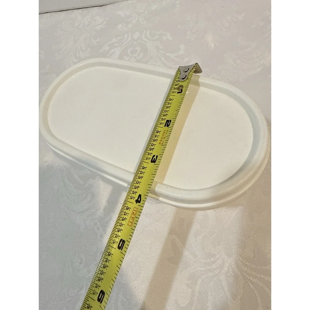 Tupperware Modular Mate‎ #1611 Oval Container 500 ml  Beige 7x3.5x3